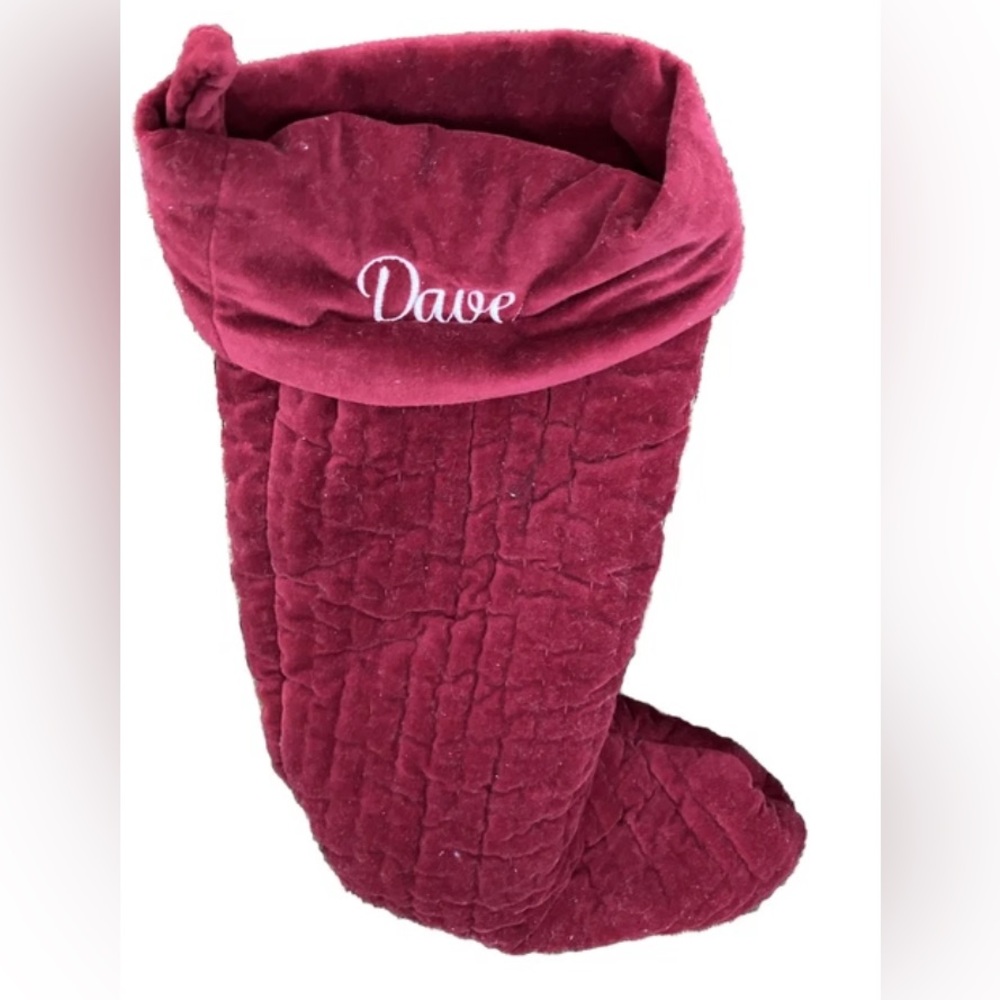 Embroidered “Dave” velour stocking